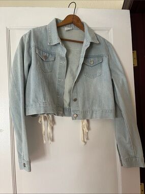 MT Pale Blue Cropped Denim Jacket with Drawstring